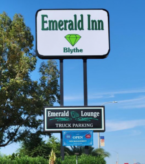Emerald Inn & Lounge